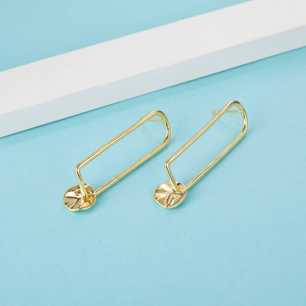 Oblong Gold Earrings Women's Fashion  