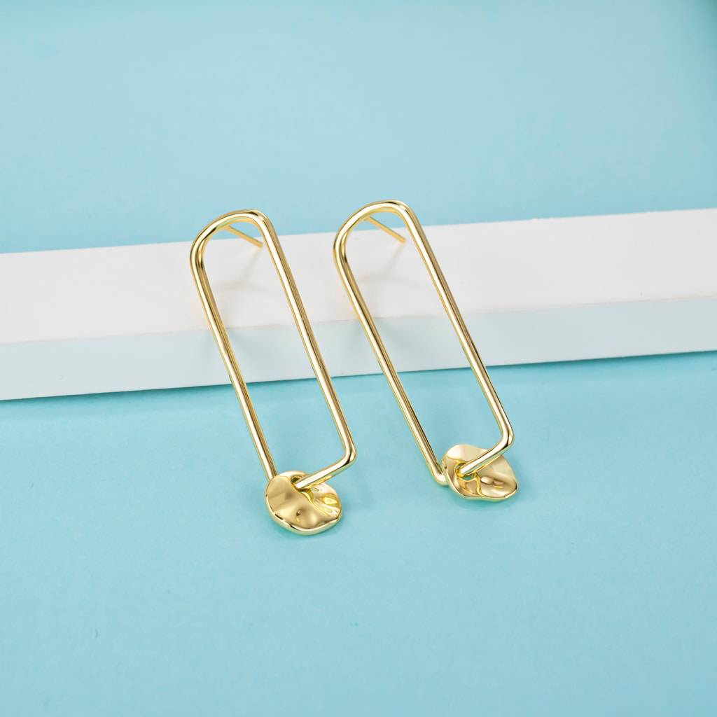 Oblong Gold Earrings Women's Fashion  