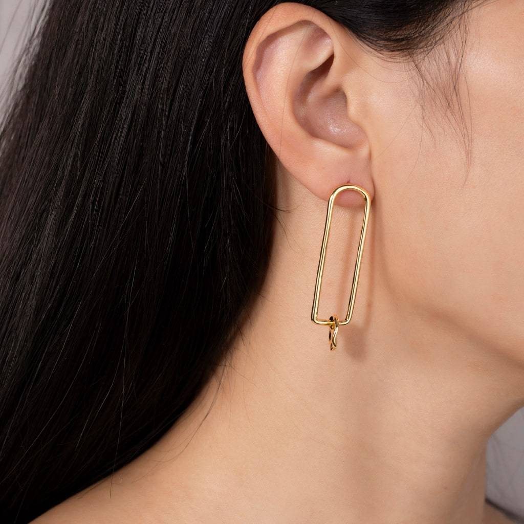 Oblong Gold Earrings Women's Fashion  