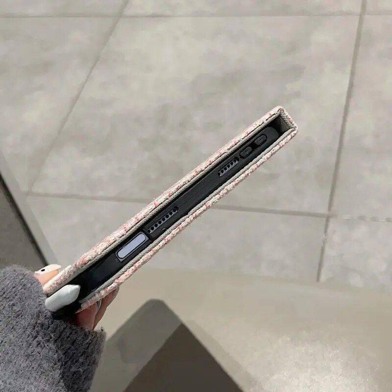 Luxe Stripe Protective Case for iPad Pro 11